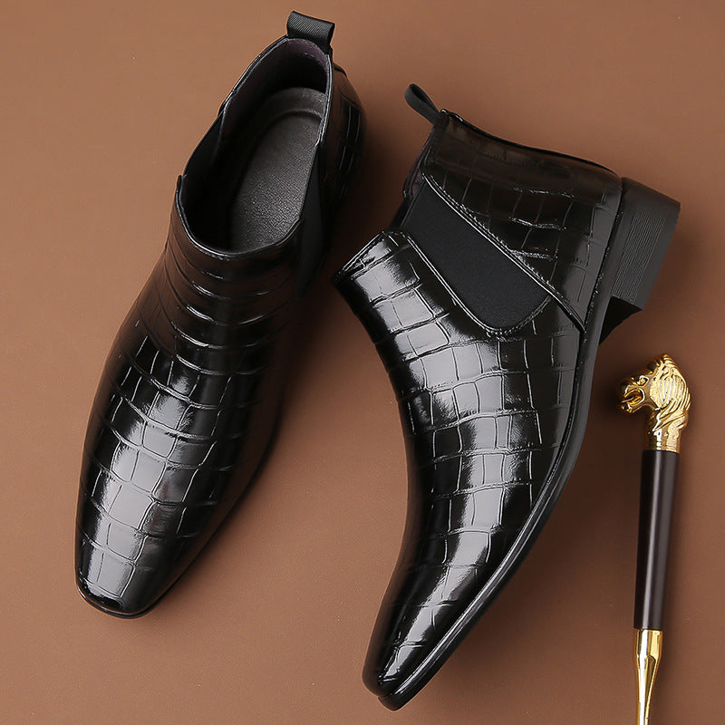 Rettile - Men's Crocodile Embossed Pointed Chelsea Boots - view 2 — view 2 of 12