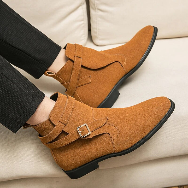 Wibo - Fashion suede leather boots for men with buckle/belt detail