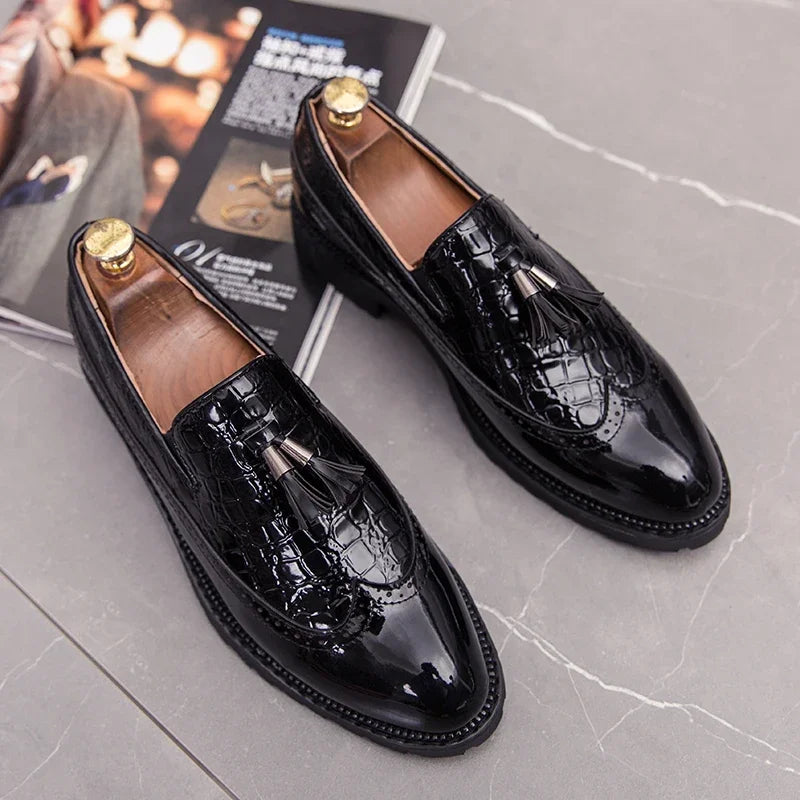 Distinto - Men's Patent Leather Crocodile Brogue Tassel Loafers