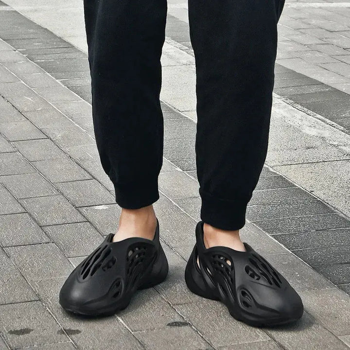 Foamy - Men's comfortable Yeezy style foam runners/slippers/sandals