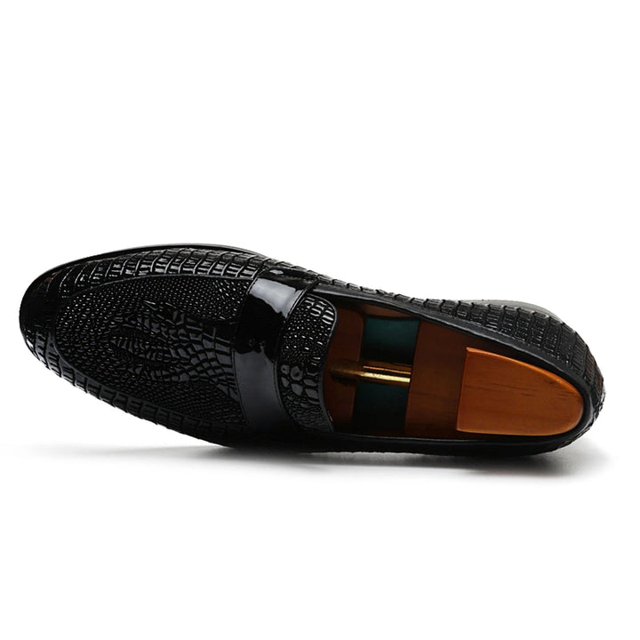 luxury leather loafers for men - red bottom