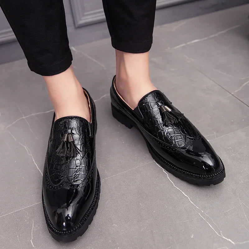 Distinto - Men's Patent Leather Crocodile Brogue Tassel Loafers