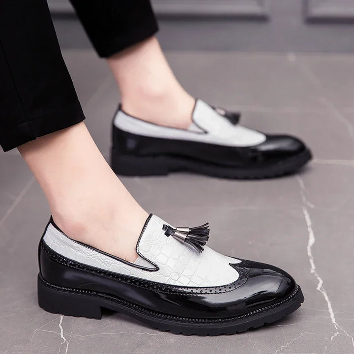 Distinto - Men's Patent Leather Crocodile Brogue Tassel Loafers