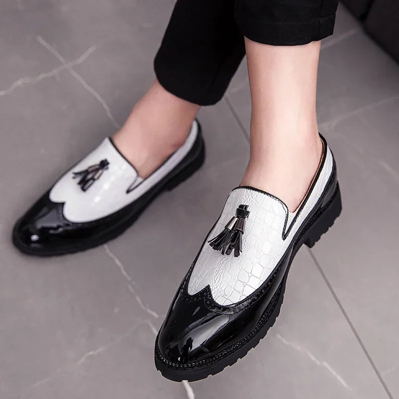 Distinto - Men's Patent Leather Crocodile Brogue Tassel Loafers