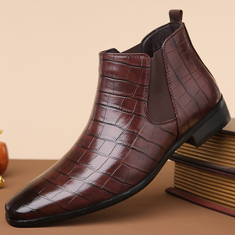 Rettile - Men's Crocodile Embossed Pointed Chelsea Boots - view 7 — view 7 of 12