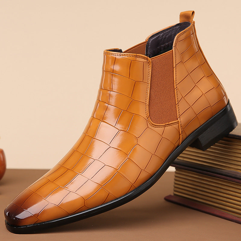 Rettile - Men's Crocodile Embossed Pointed Chelsea Boots - view 5 — view 5 of 12