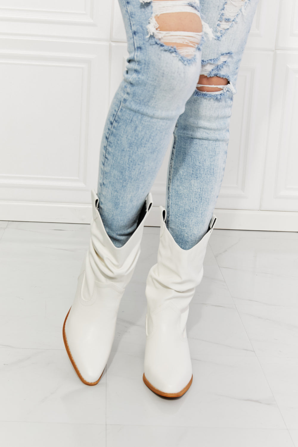 Texas Scrunch - Cowboy Boots in White For women - Ashour Shoes