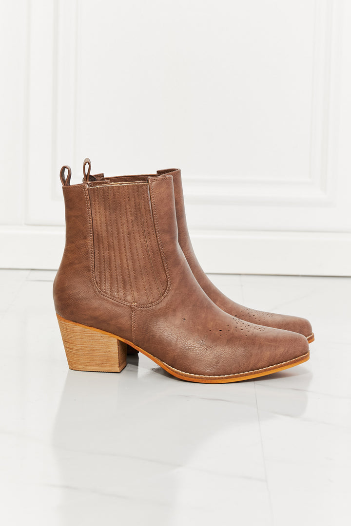 Love Journey - Stacked Heel Chelsea Boot in Chestnut For Women - Ashour Shoes