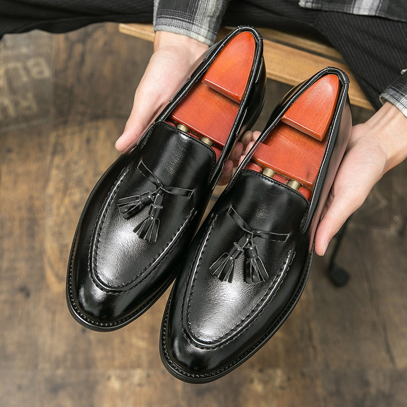 la CC - Classic Classy Tassel Loafers For Men