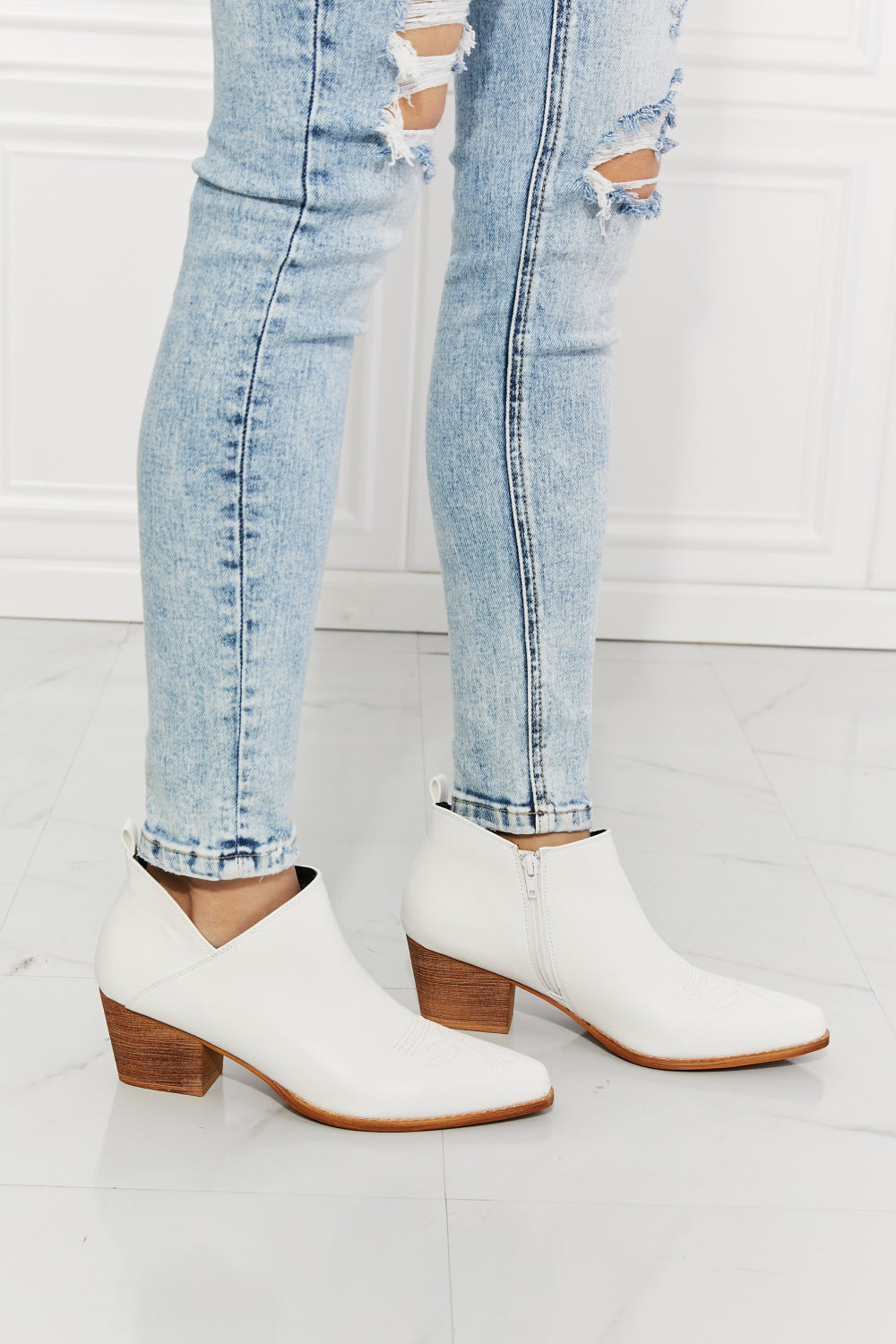 Trusty2 - Embroidered Crossover Cowboy Bootie in White - Ashour Shoes