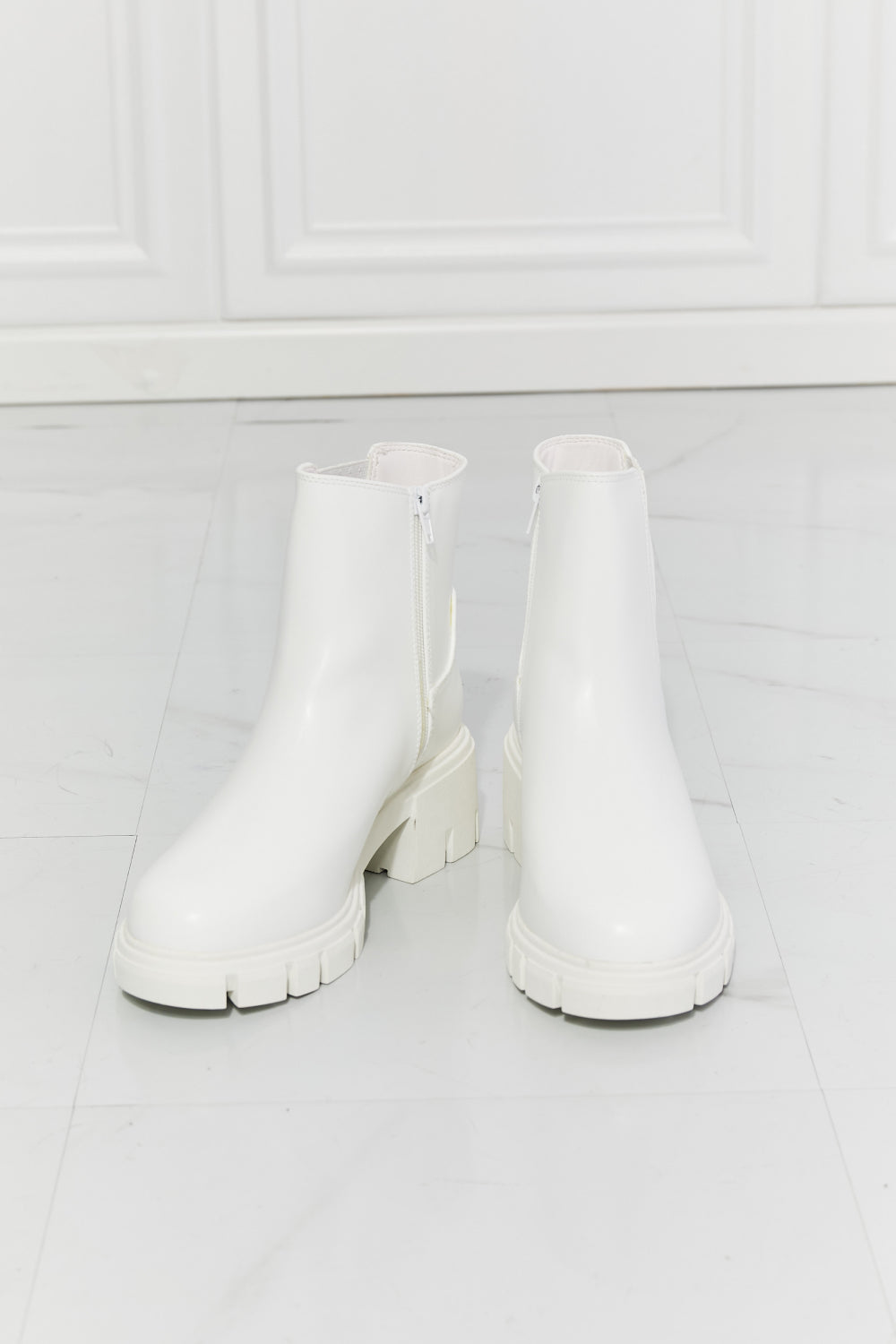Presa - White Lug Sole Chelsea Boots, Size 6